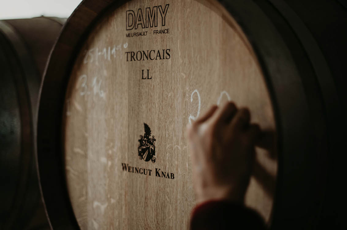 Weinfass Weingut Knab Weingut Knab Fass
